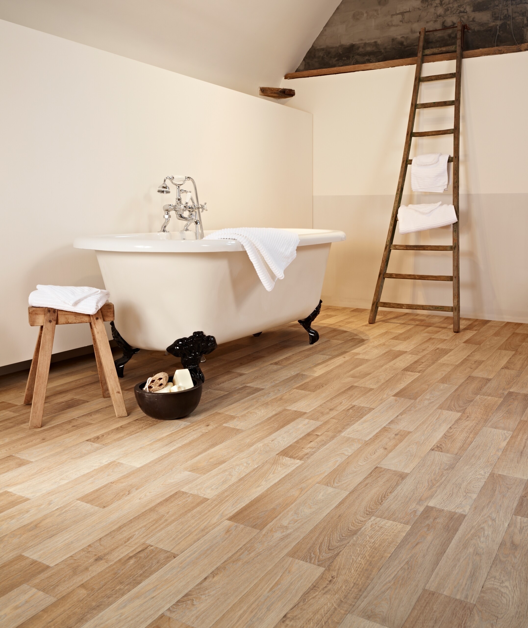 DAMNGOOD　D.G.F PVC grindų danga 22 klasės 3m Bingo Classic Wood 2.80/0.20mm