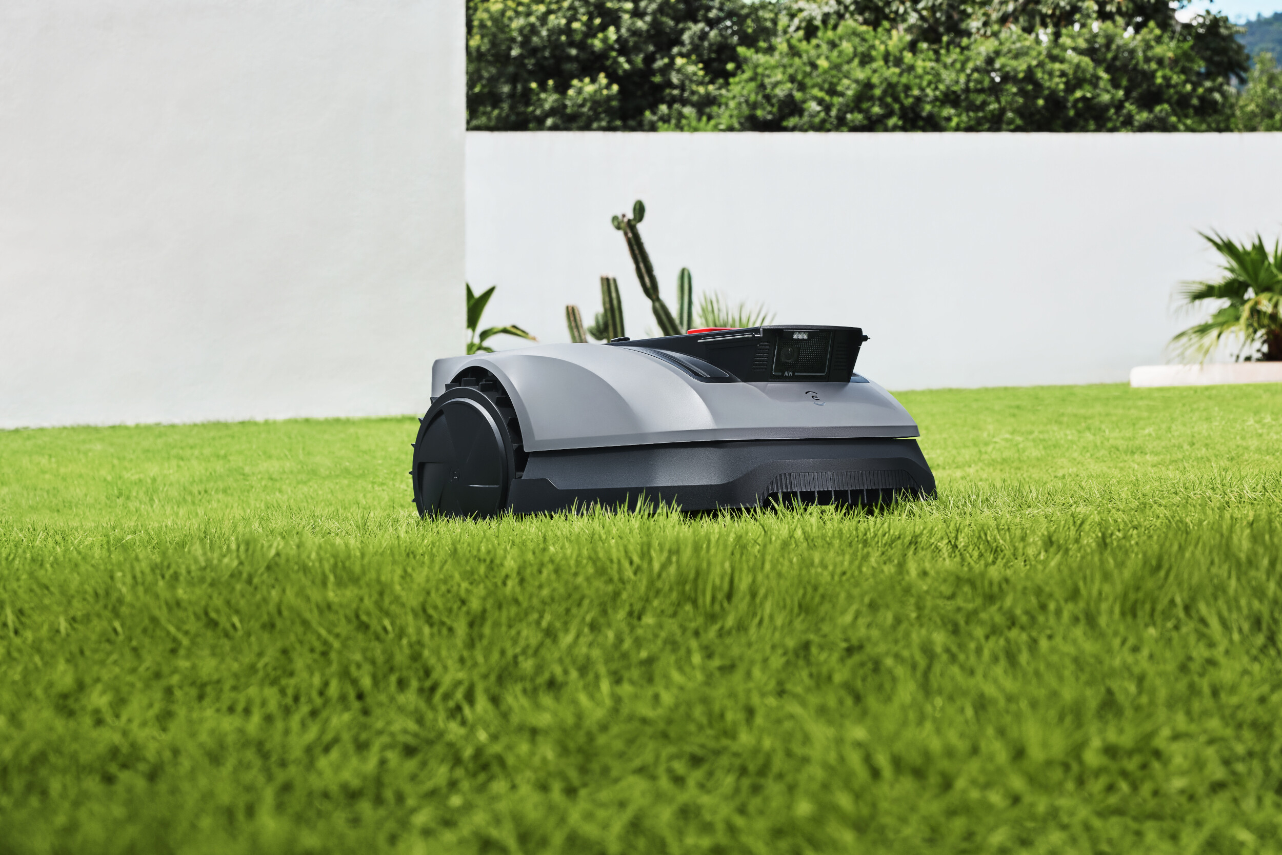 Žoliapjovė robotas Goat O600 RTK Ecovacs 600m2 be kontūro kabelio